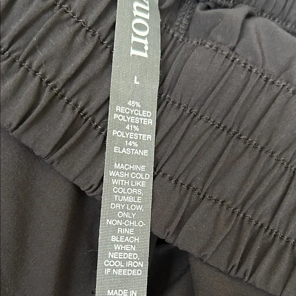 Vuori Black Track Pants - Picture 4 of 4